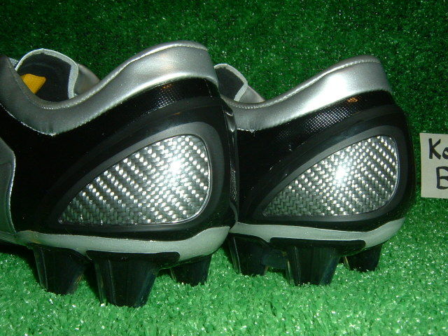 UMBRO ステルスプロ HG : Kohei's BLOG サッカースパイク情報ブログ