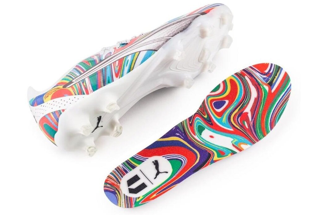 海外限定カラーのPUMAスパイクが登場！「Flags of the World Pack