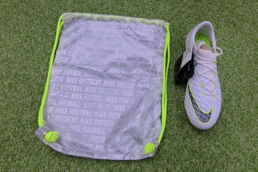 サイズ感】 ナイキ ハイパーヴェノムファントム3エリートHG