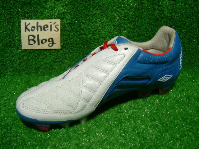 美品　umbro ジオメトラ kemari87_uss3320wht