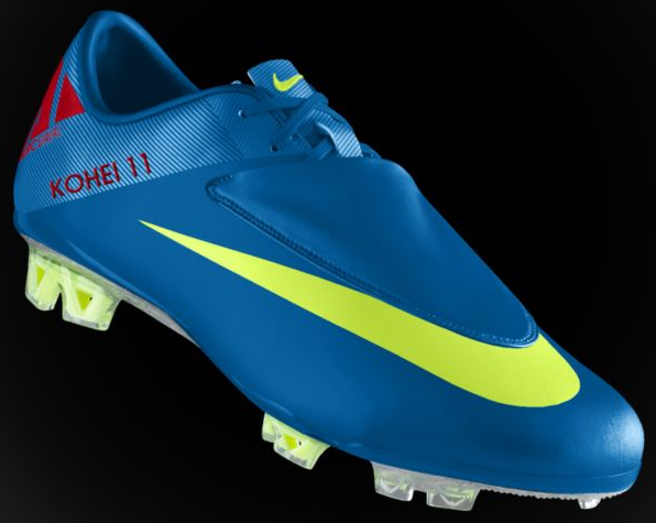 Mercurial Vapor VII iD 登場 : Kohei's BLOG サッカースパイク情報ブログ
