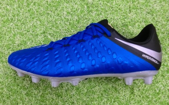 ナイキAlways Forward ハイパーヴェノム3エリートのFG、AG、HGが国内