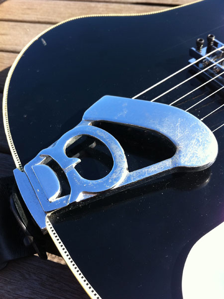 GRECO RG550（Rickenbacker 480コピー） : Liquid Brains of OZ