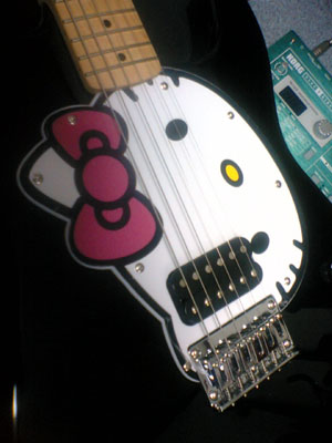 Fender Hello Kitty Stratocaster ハローキティ Squier by Fender 【ハローキティコラボ】Limited Edition Hello