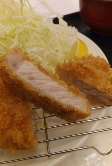 �ƥ��������˥󥰣�