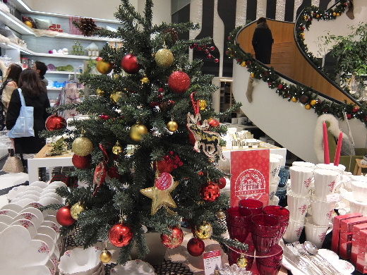 ラウンジバイフランフランでウィンドゥショッピング 元日本橋女社長の奮闘ブログ