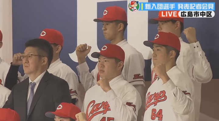 入団会見2021_34