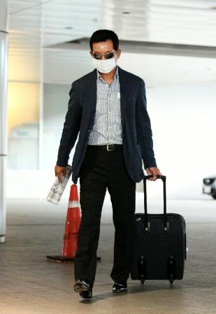 新井宏昌007