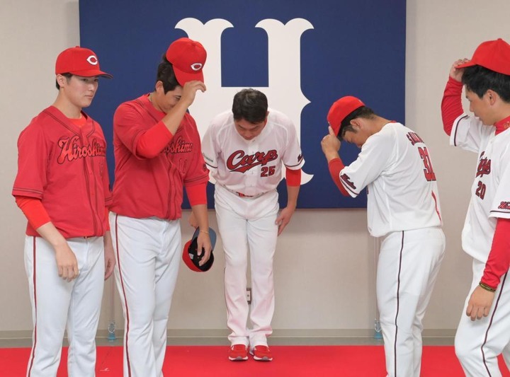 カープユニフォーム5