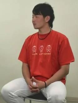 大瀬良チームカピバラTシャツ6