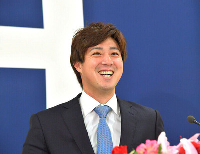 野村祐輔142