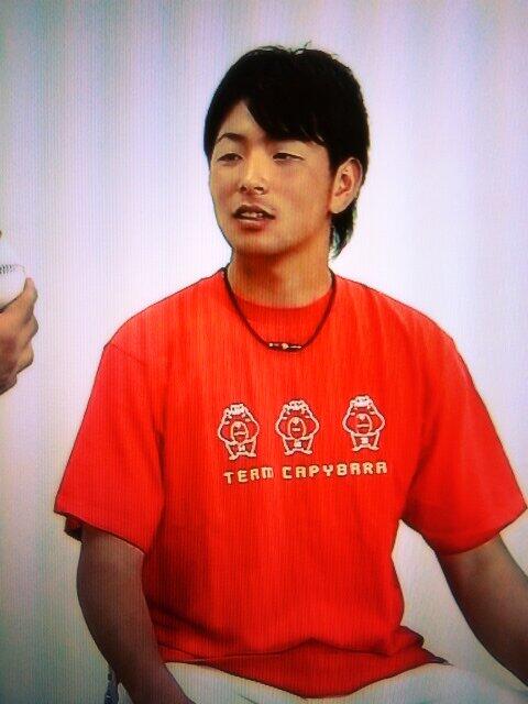 大瀬良チームカピバラTシャツ4