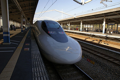 福山駅ひかりレールスター