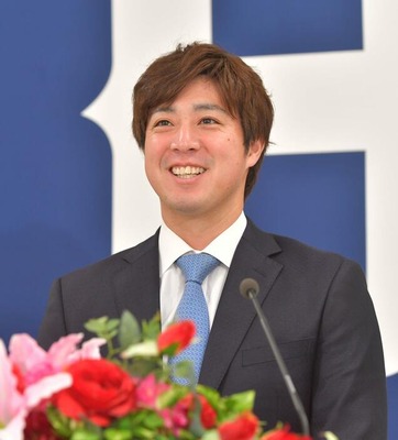 野村祐輔143