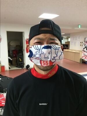 カープ手ぬぐいマスク2
