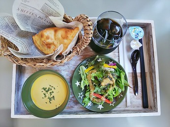 ベーシックカルツォーネ