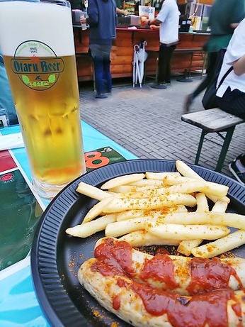カリーブルスト