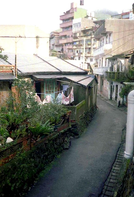 src_10697660