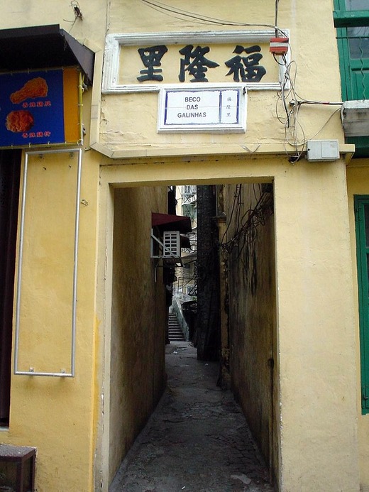 src_10068557