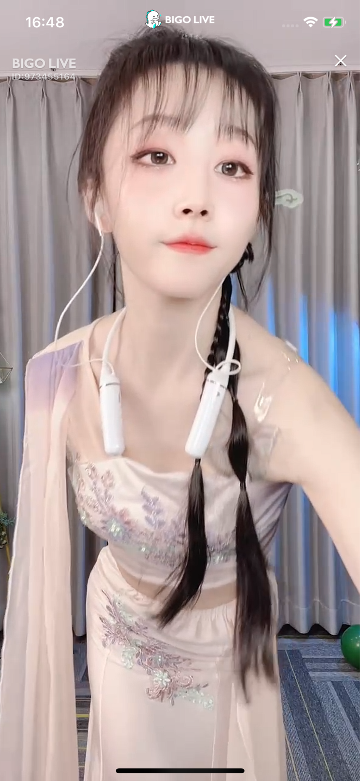 中国　少数民族　ヌード BIGO LIVEの女たち 「中国（中華人民共和国、China）」 : コイワカメラの「世界の路地裏で（または女たち）」