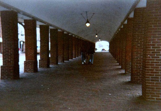 img041