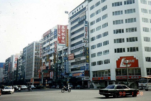 img054
