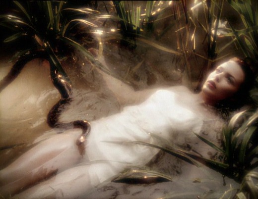 kylieminoguewherethewildrosesgrowvideo