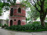 src_12525851