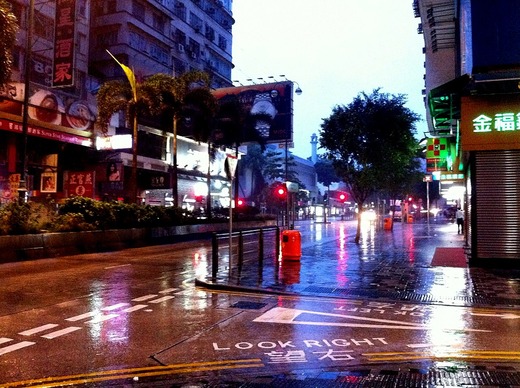20120811_210352000_iOS