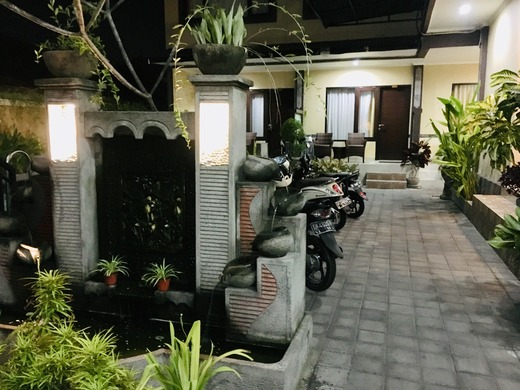 B4A3ED65-AE0C-4D84-8444-C841E70AFA5D