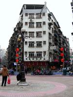 src_10803594