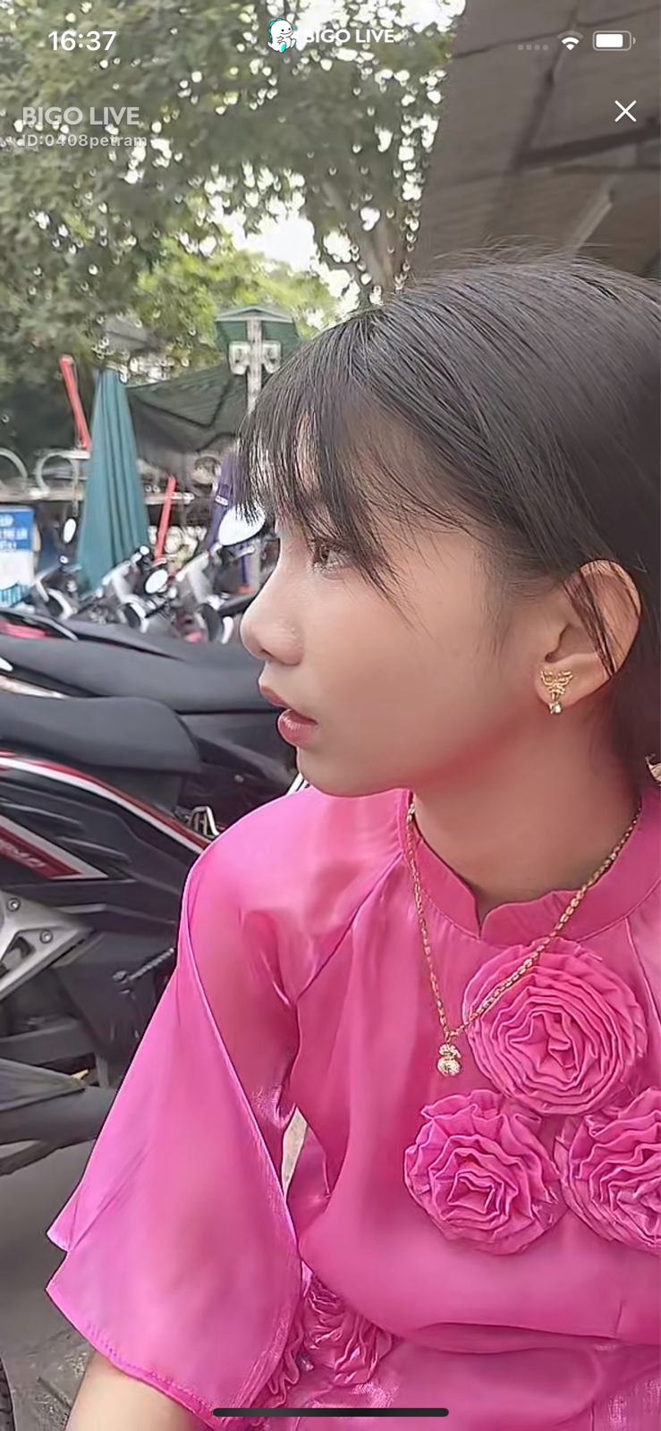 中国　少数民族　ヌード BIGO LIVEの女たち 「アジア（中国・ベトナム・タイランド・フィリピン・ラオス）」 : コイワカメラの「世界の路地裏で（または女たち）」