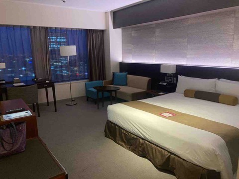 DD42C430-9310-467C-A2F5-E368DDB9AF62