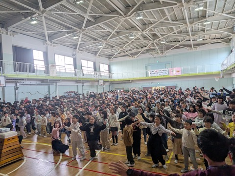 PXL_20251210_233427292