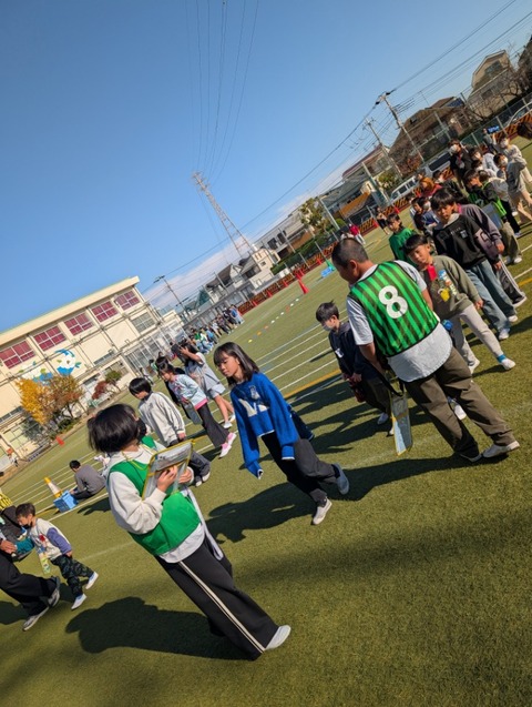 PXL_20251126_004444152