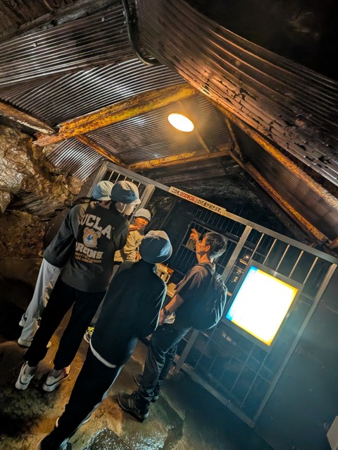 PXL_20260930_002307207
