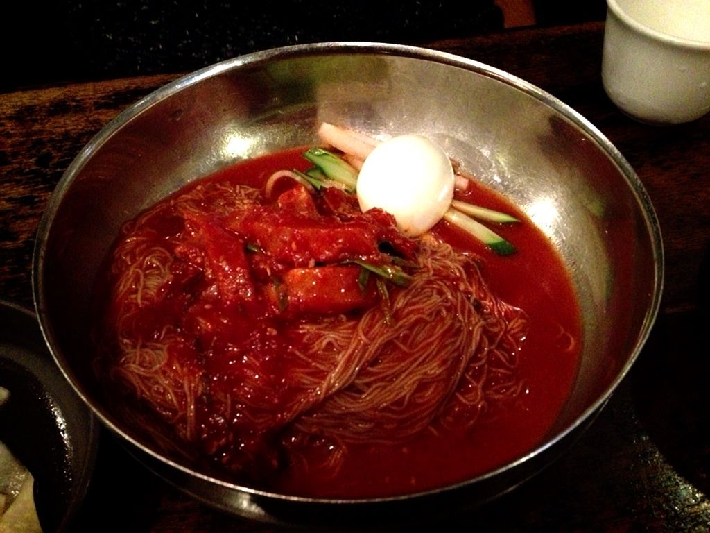 刺身冷麺 日男韓女のあまい日からい日 刺身冷麺 日男韓女のあまい日からい日