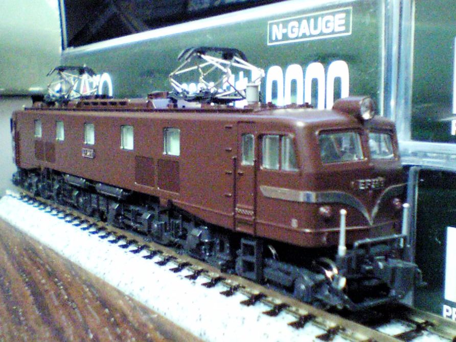 KATO 3055-1 EF58 初期形 小窓 茶 電気機関車 Nゲージ 鉄道模型