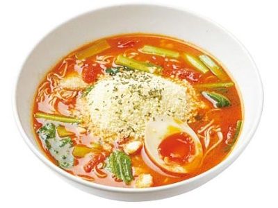 麺やトマト