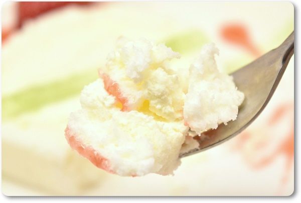 白いロールケーキ こころの毎日