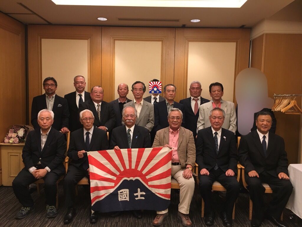 『国士舘舘長祝賀会』 : 國士舘髙等學校『舘友日記』 Bild & Inspiration 『国士舘舘長祝賀会』 : 國士舘髙等學校『舘友日記』 Illustration