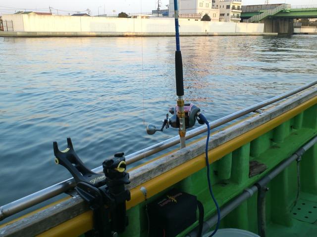 鬼カサゴ釣り 浦安 吉久 フグとマダイと時々タチウオ 鬼カサゴ釣り 浦安 吉久 フグとマダイと時々タチウオ