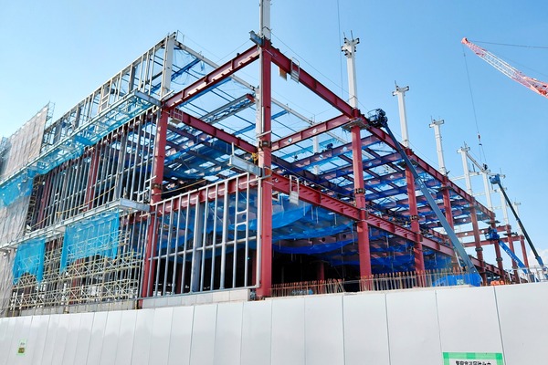 国道41号線沿いで「福玉精穀倉庫」の新築工事が進行中（小牧市多気中町）