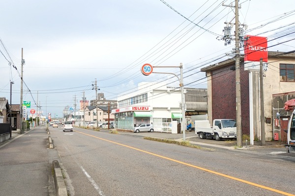 PXL_20231003_060041708-01