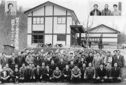 記念碑が出来上がるまで…