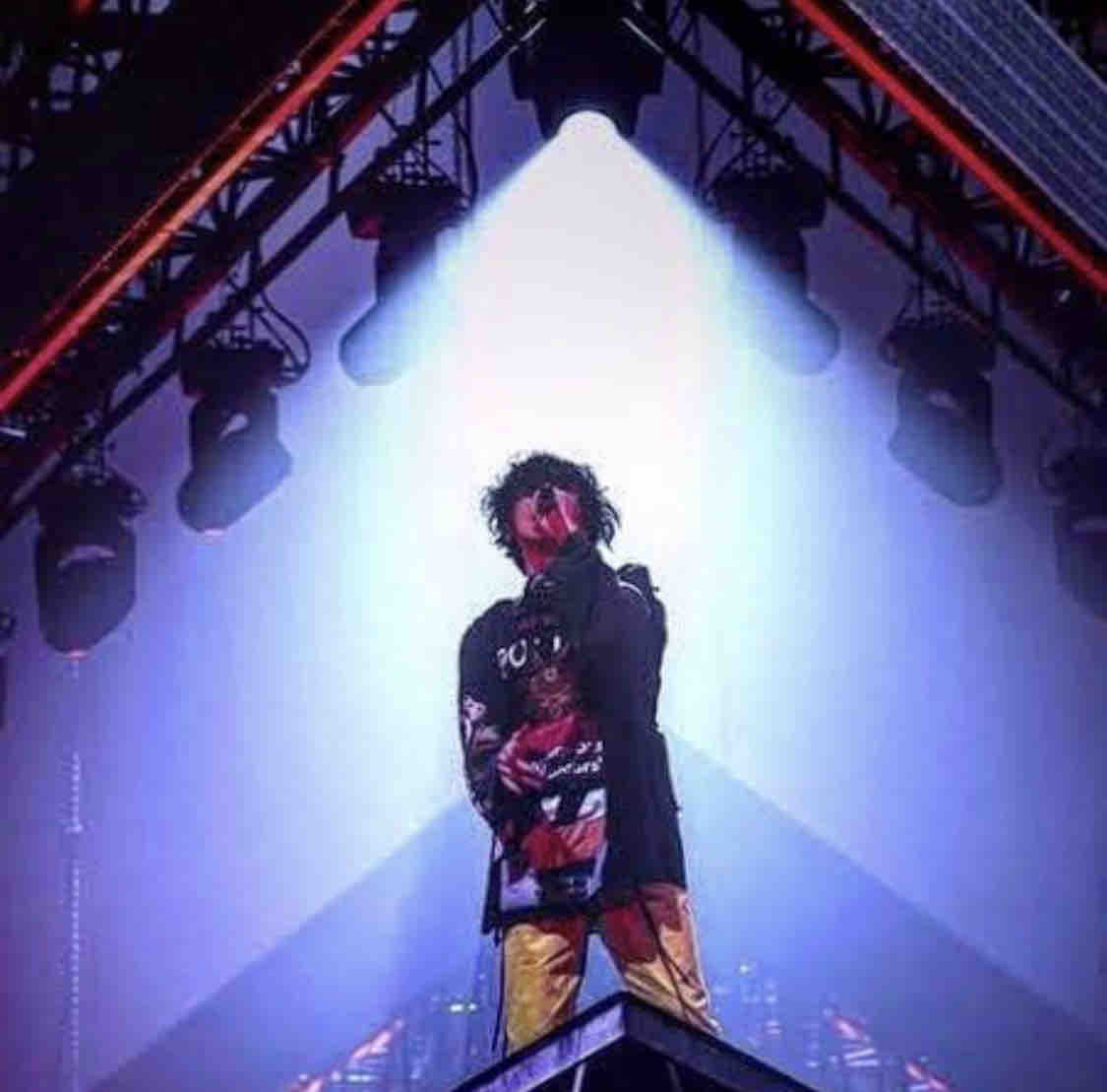 親友が米津玄師ライブに行っていた💦 : 猫の散歩道 こーまの小部屋