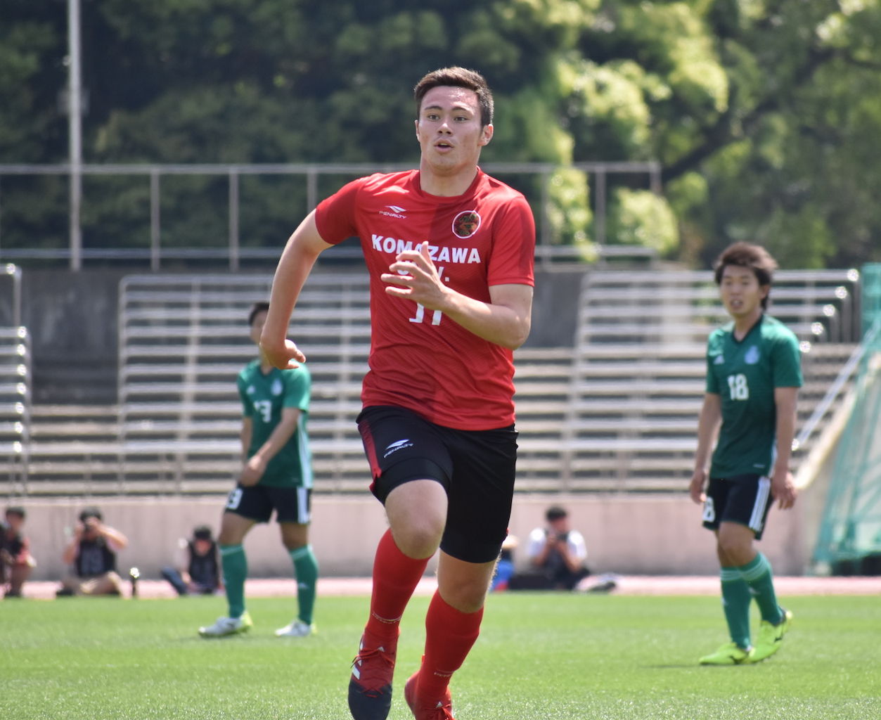 コラム記事 サッカー部 集中応援 ロシアw杯 駒大の選手を日本代表の選手に例えて紹介 Mf Fw編 宮下 響 駒大スポーツコラム記事 コラム記事 サッカー部 集中応援 ロシアw杯 駒大の選手を日本代表の選手に例えて紹介 Mf Fw編 宮下 響 駒大スポーツコラム記事