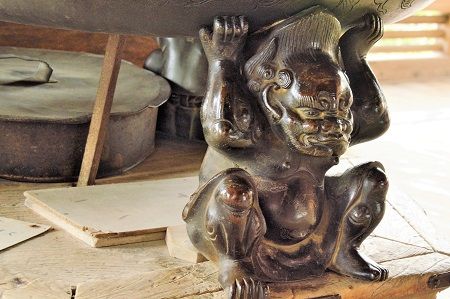 天邪鬼の石仏 : 彫物名鑑 小松堂