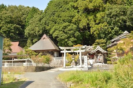 b_0121　春日神社　染田天神