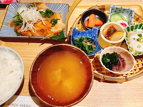 2021-06-12-19-02-15-712